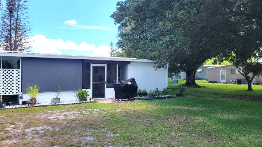 161 Juniper Dr. West a Dundee, FL Mobile or Manufactured Home for Sale